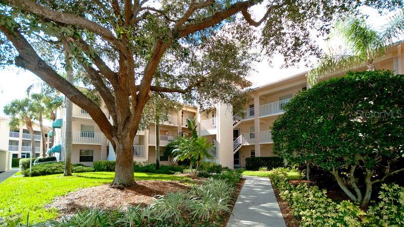 9300 CLUBSIDE CIR #1109 - Photo 1