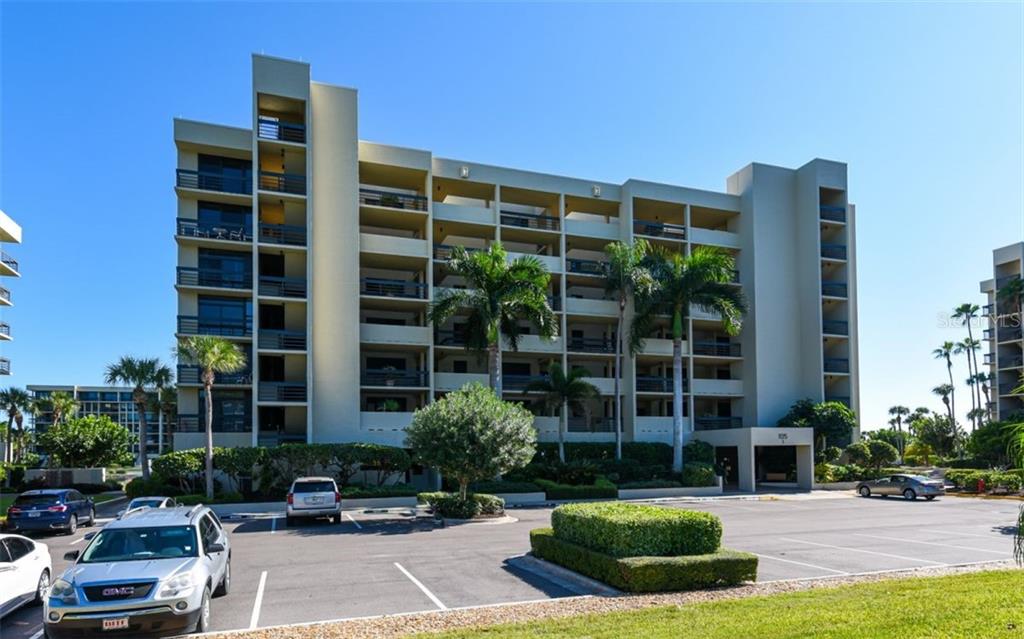 1125 GULF OF MEXICO DR #403 - Photo 1
