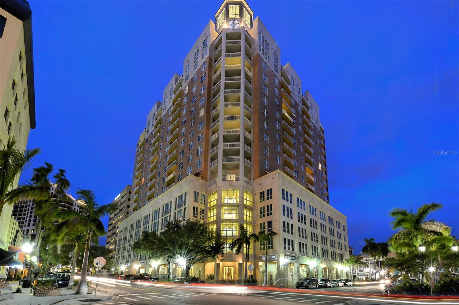1350 MAIN ST #903 - Photo 1