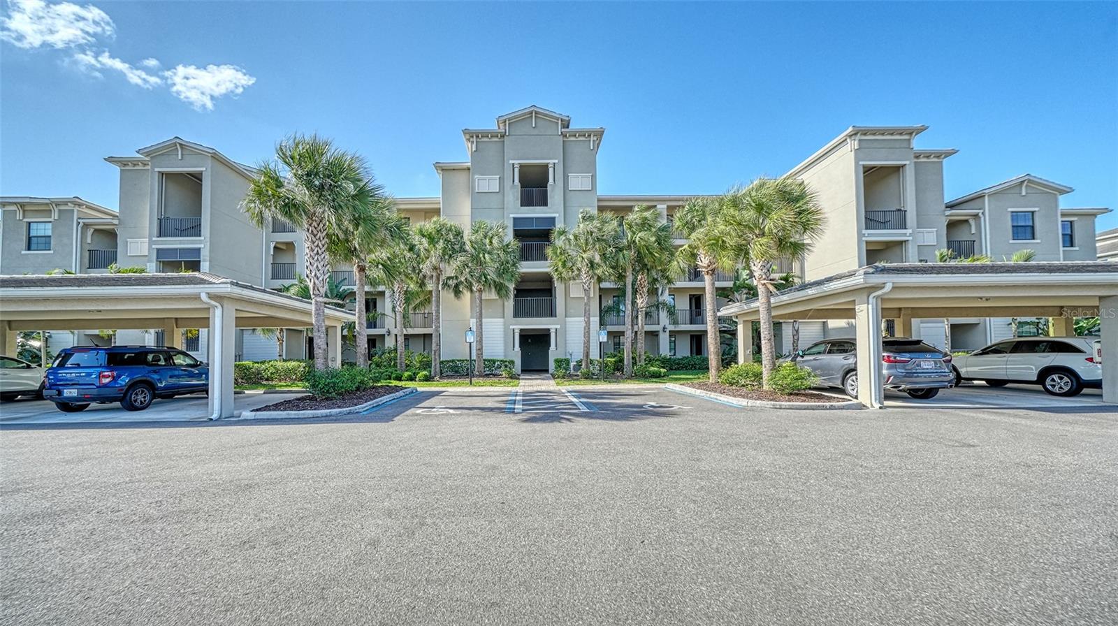 18114 GAWTHROP DR #308 - Photo 1