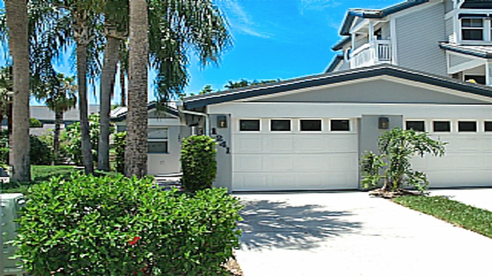 1241 SIESTA BAYSIDE DR #1241-A - Photo 1