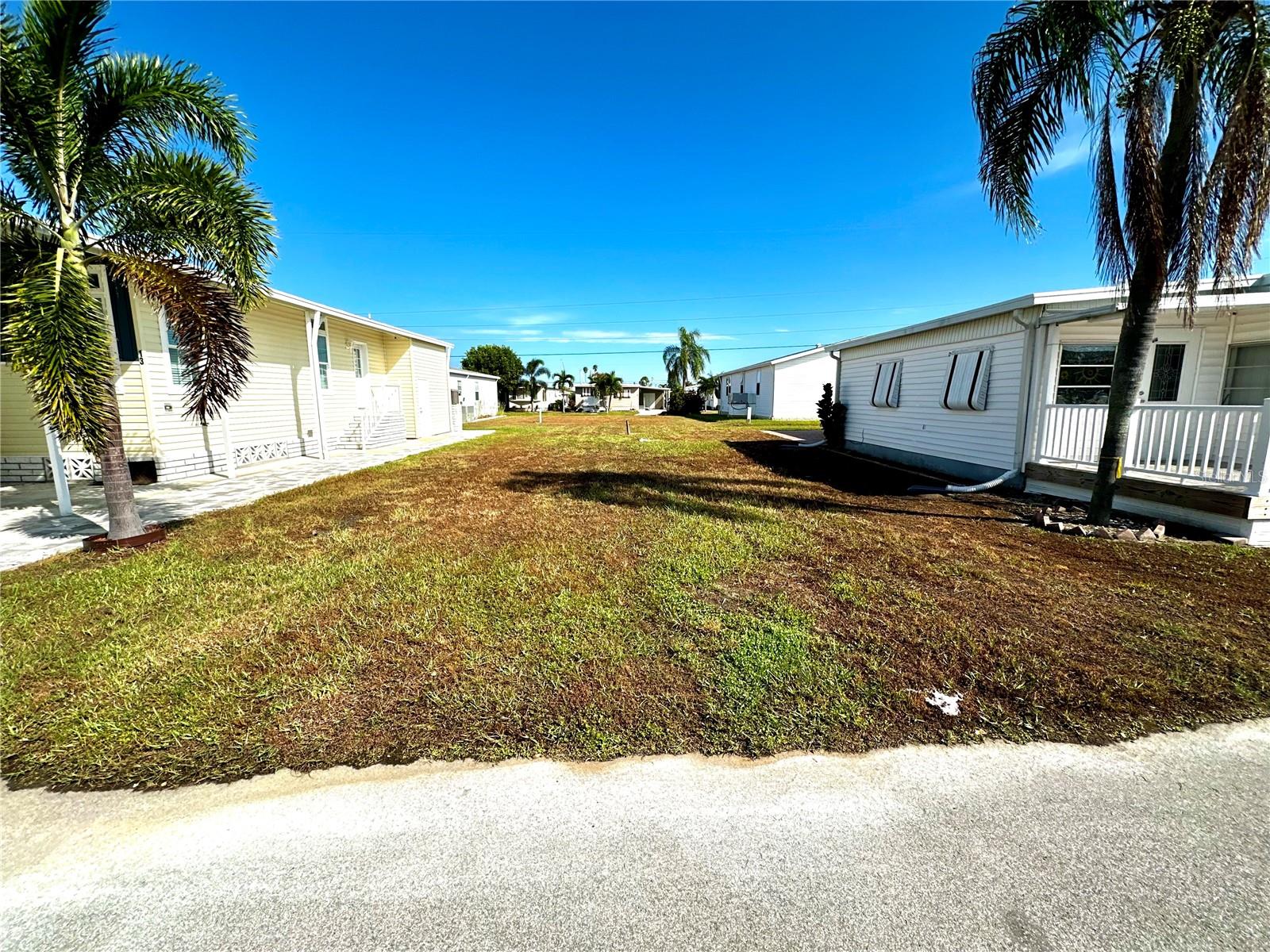 Property at 15 FLORES DR, Palmetto