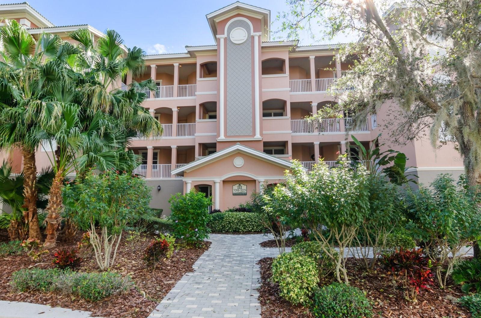 5209 MANORWOOD DR #3A - Photo 1