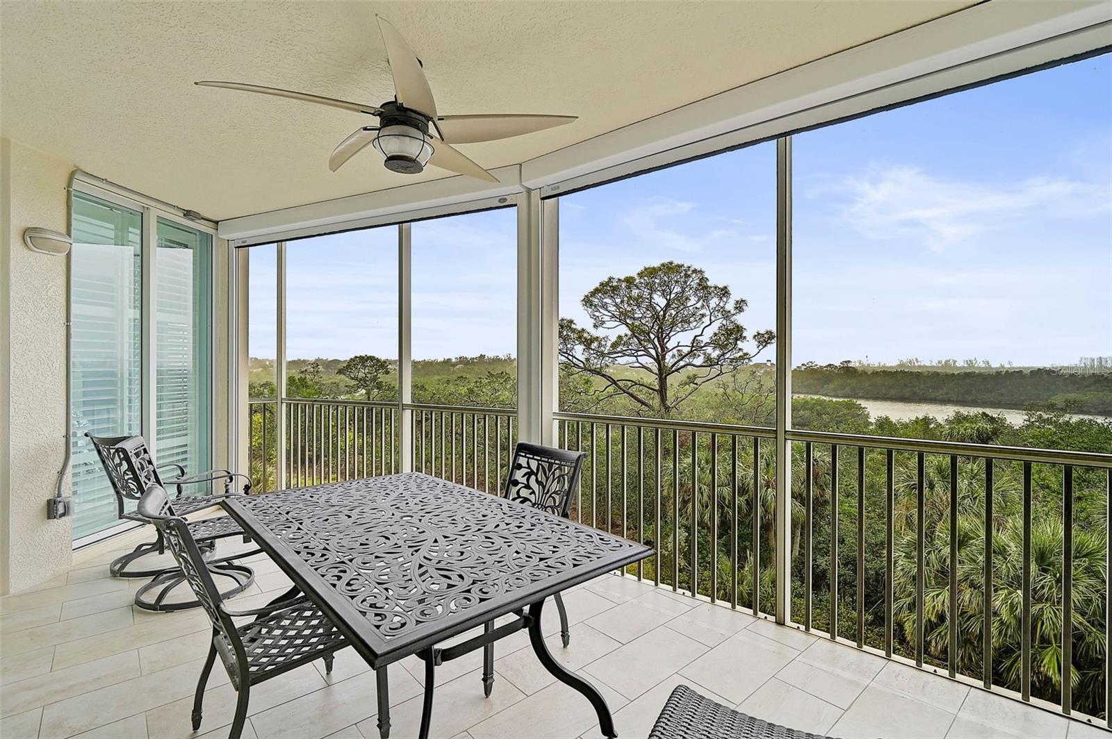 385 N POINT RD #402 - Photo 1