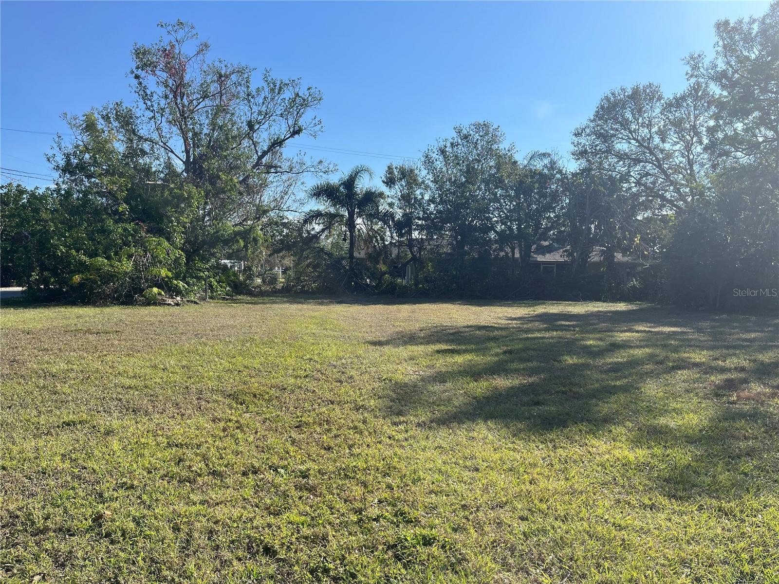 2484 RINGLING BLVD - Photo 1