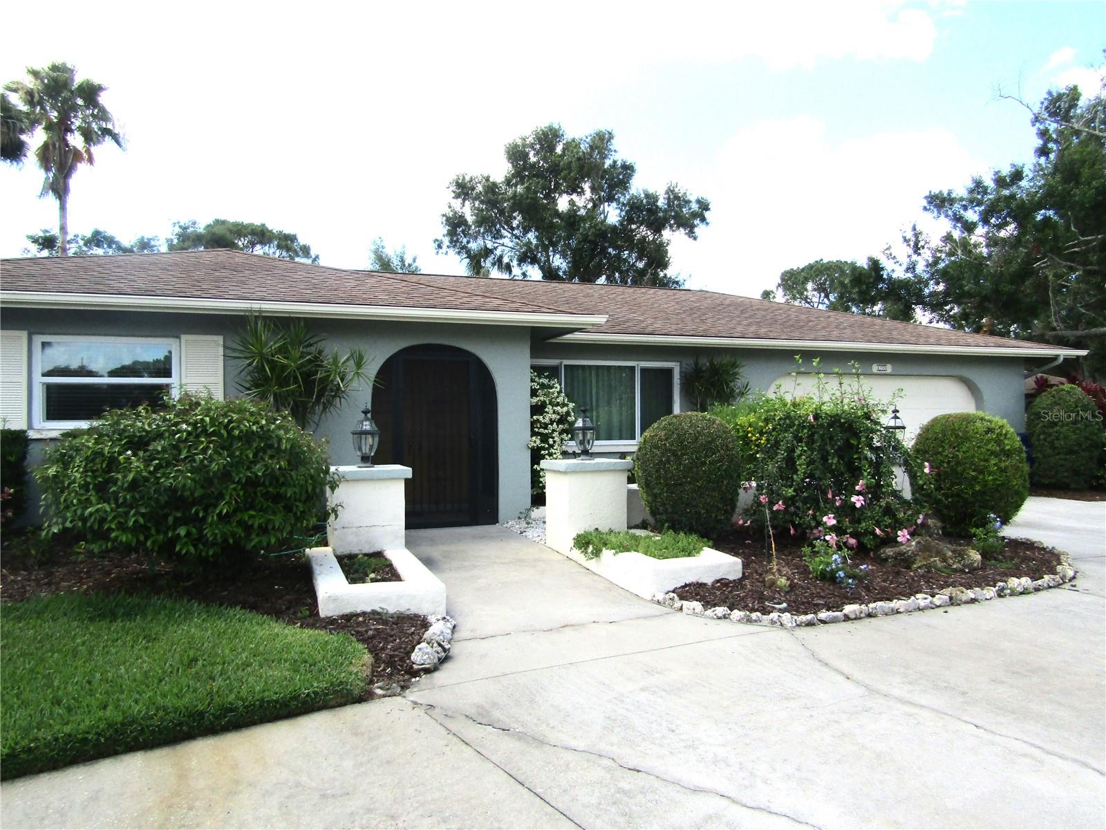 4700 GREENCROFT RD - Photo 1