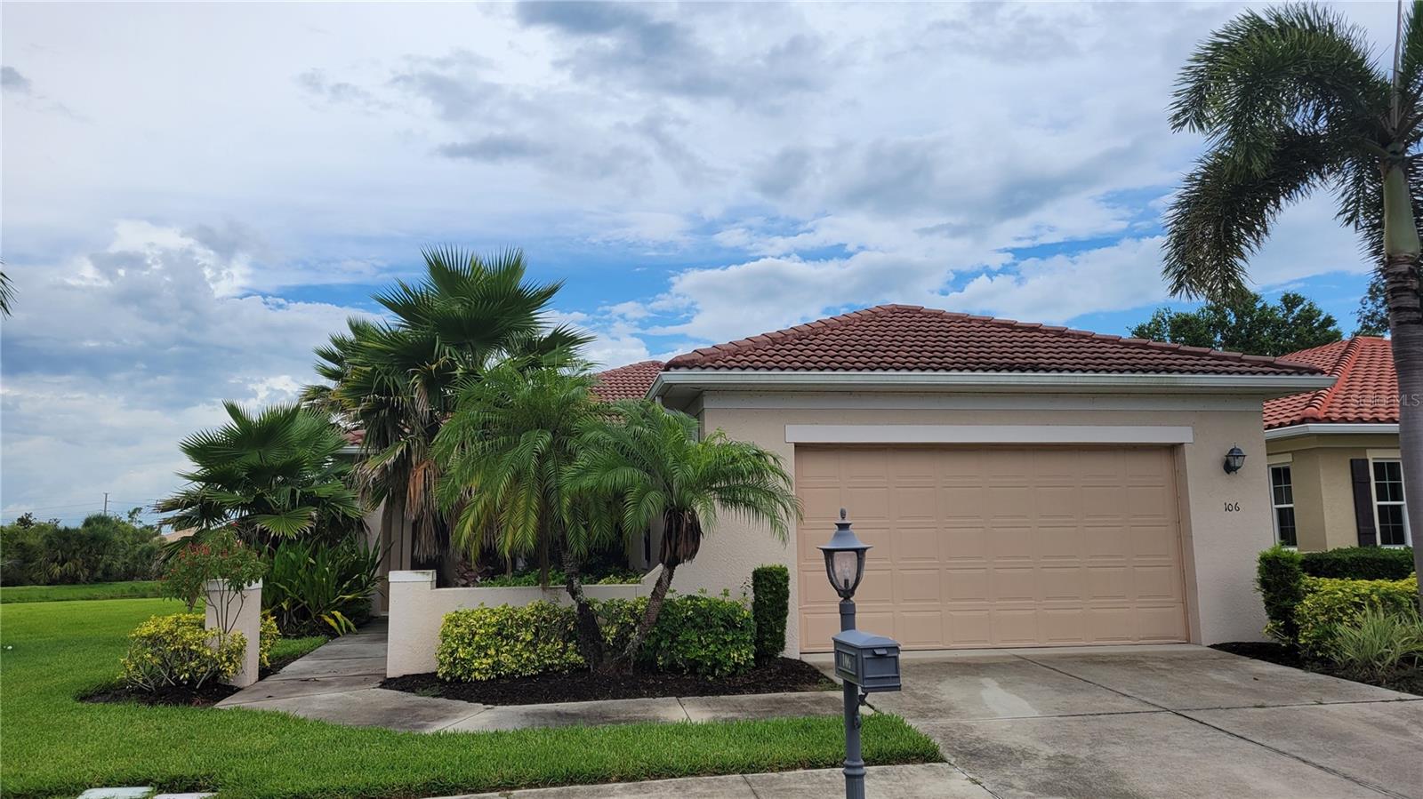 106 LERIDA CT - Photo 1