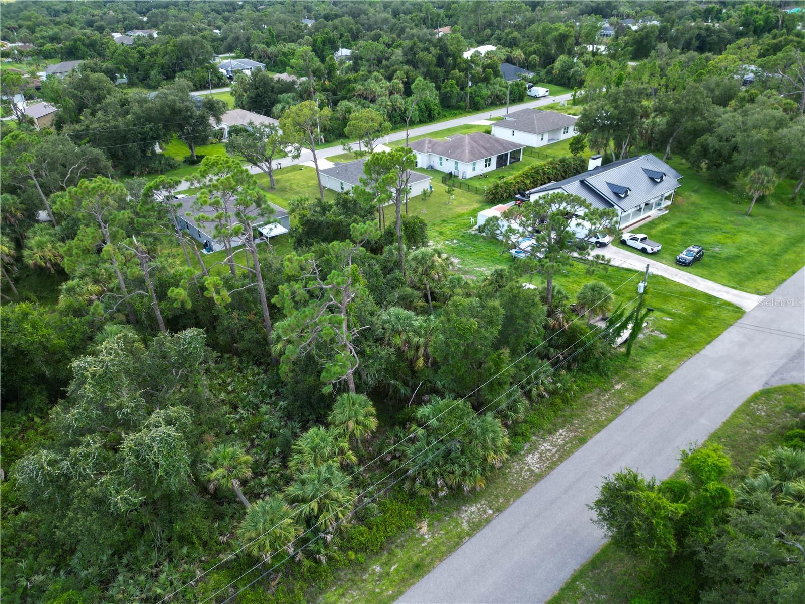 LEESBURG AVE - Photo 1