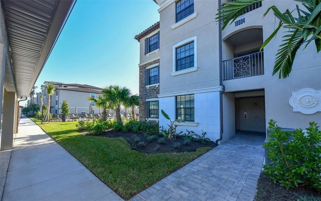 16904 VARDON TERRACE #201 - Photo 1