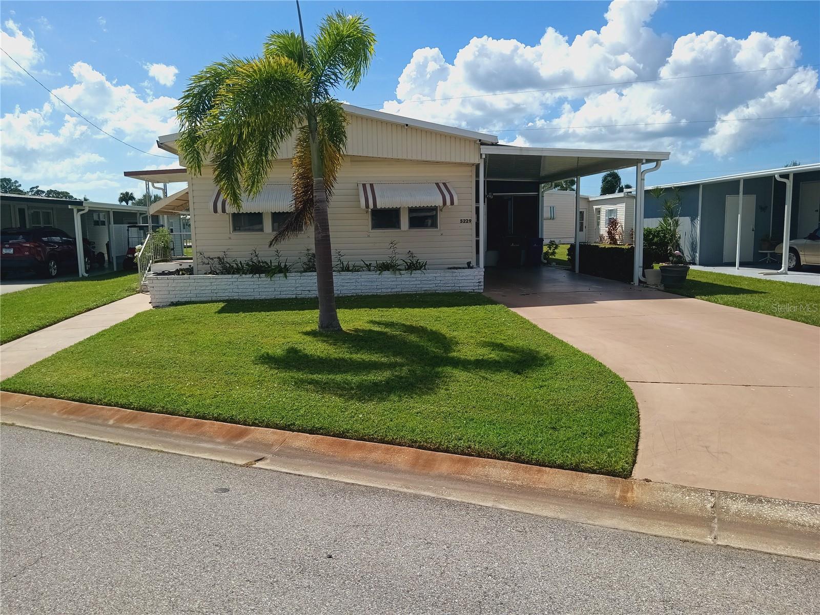5229 BEL AIR AVE - Photo 1