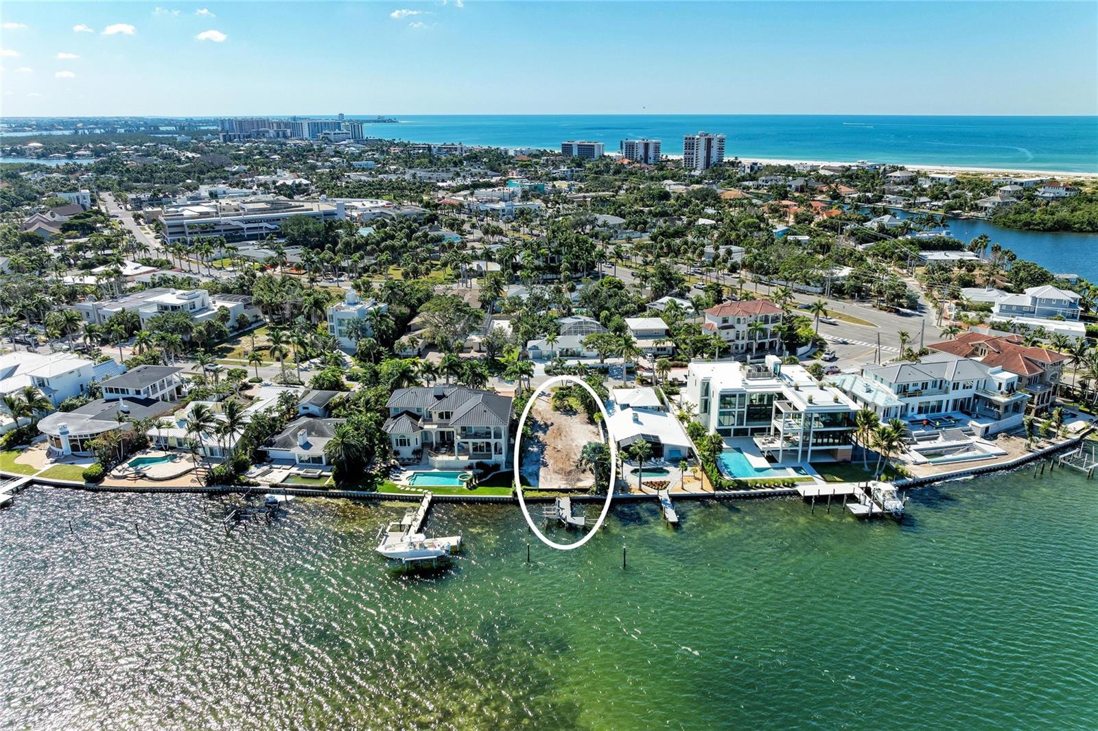 244 N WASHINGTON DR - Photo 1
