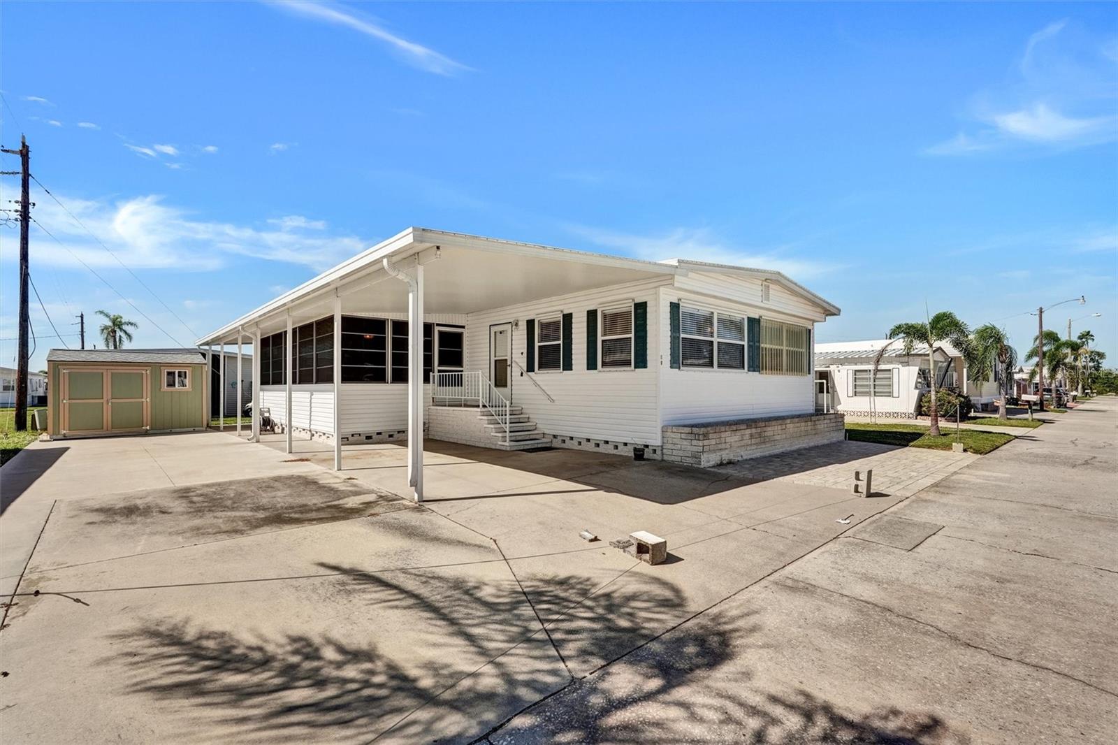 10315 CORTEZ RD W #19H - Photo 1