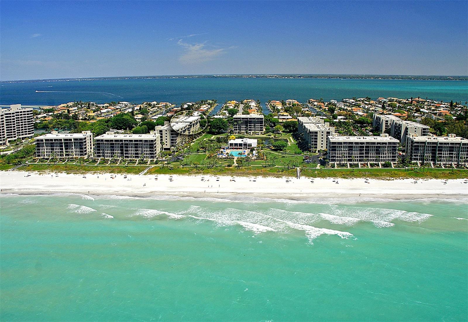 1115 GULF OF MEXICO DR #401 - Photo 1