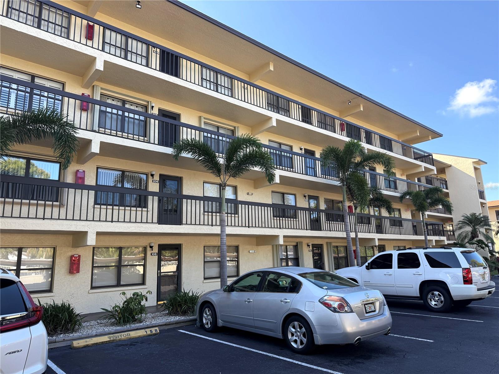 315 30TH AVE W #B305 - Photo 1