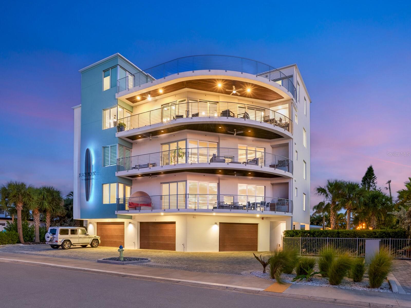 1140 SEASIDE DR #301 & Penthouse - Photo 1