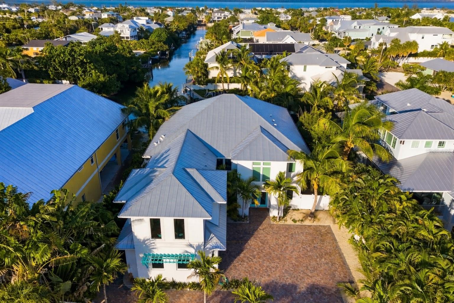 50 N SHORE DR - Photo 1