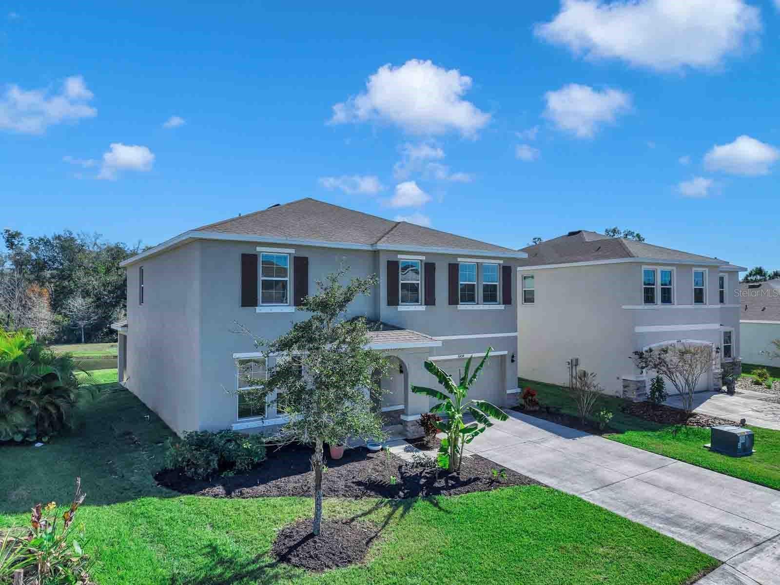16454 WOODSIDE GLN - Photo 1