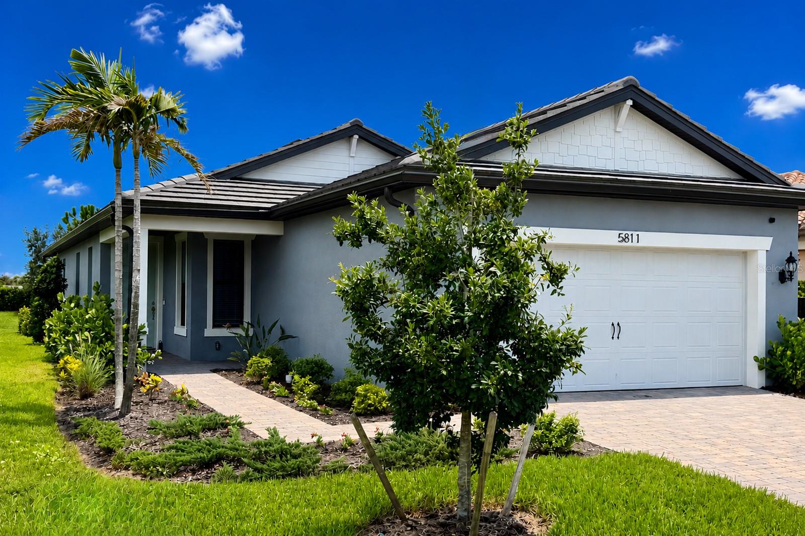 5811 SILVERSIDE PINE CT - Photo 1