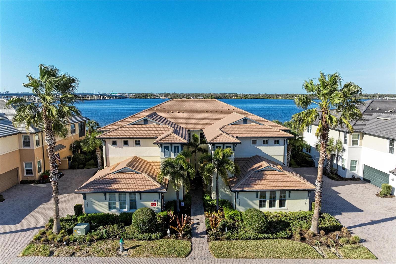 1246 RIVERSCAPE ST - Photo 1