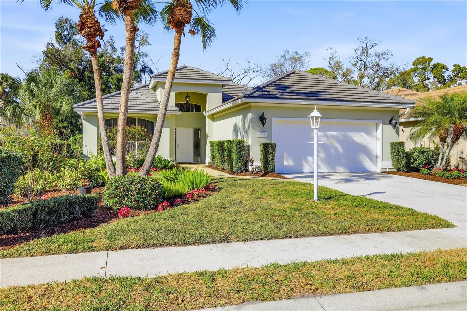 6411 BERKSHIRE PL - Photo 1