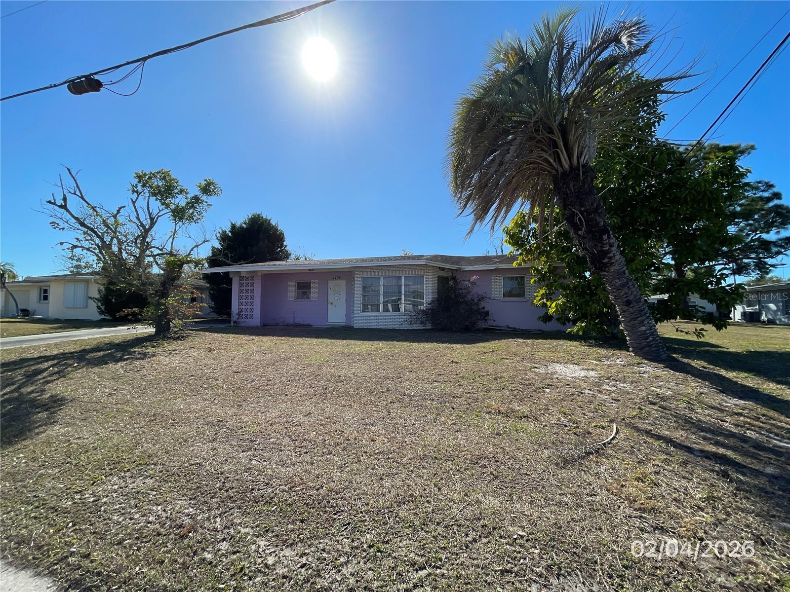 1708 CAMBRIDGE DR - Photo 1