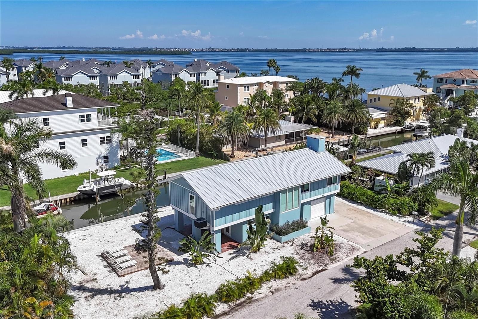 825 TARAWITT DR - Photo 1