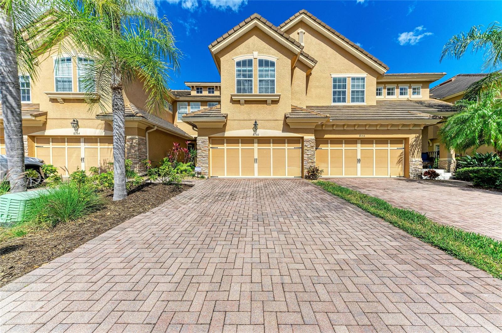 8160 VILLA GRANDE CT - Photo 1