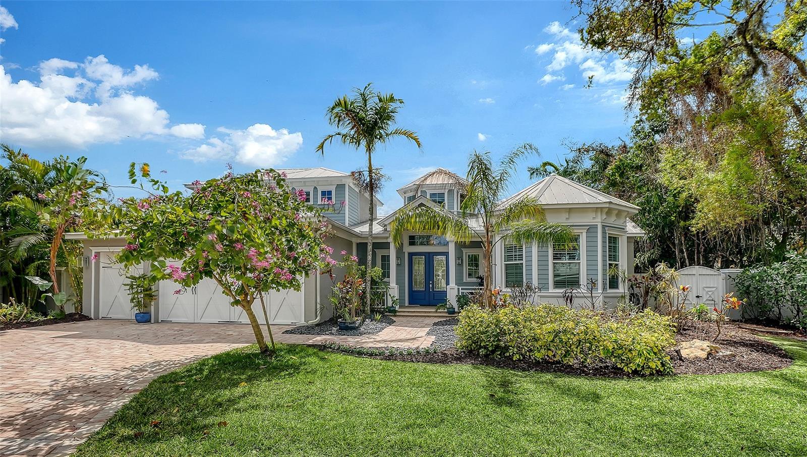 1794 CUNLIFF LN - Photo 1