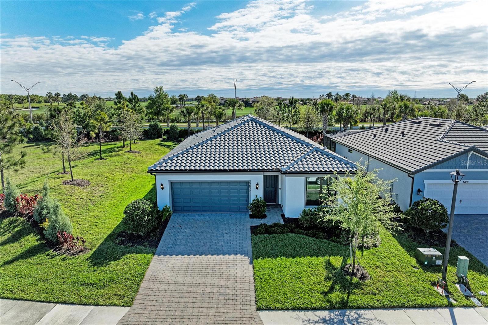 5637 SILVERSIDE PINE CT - Photo 1