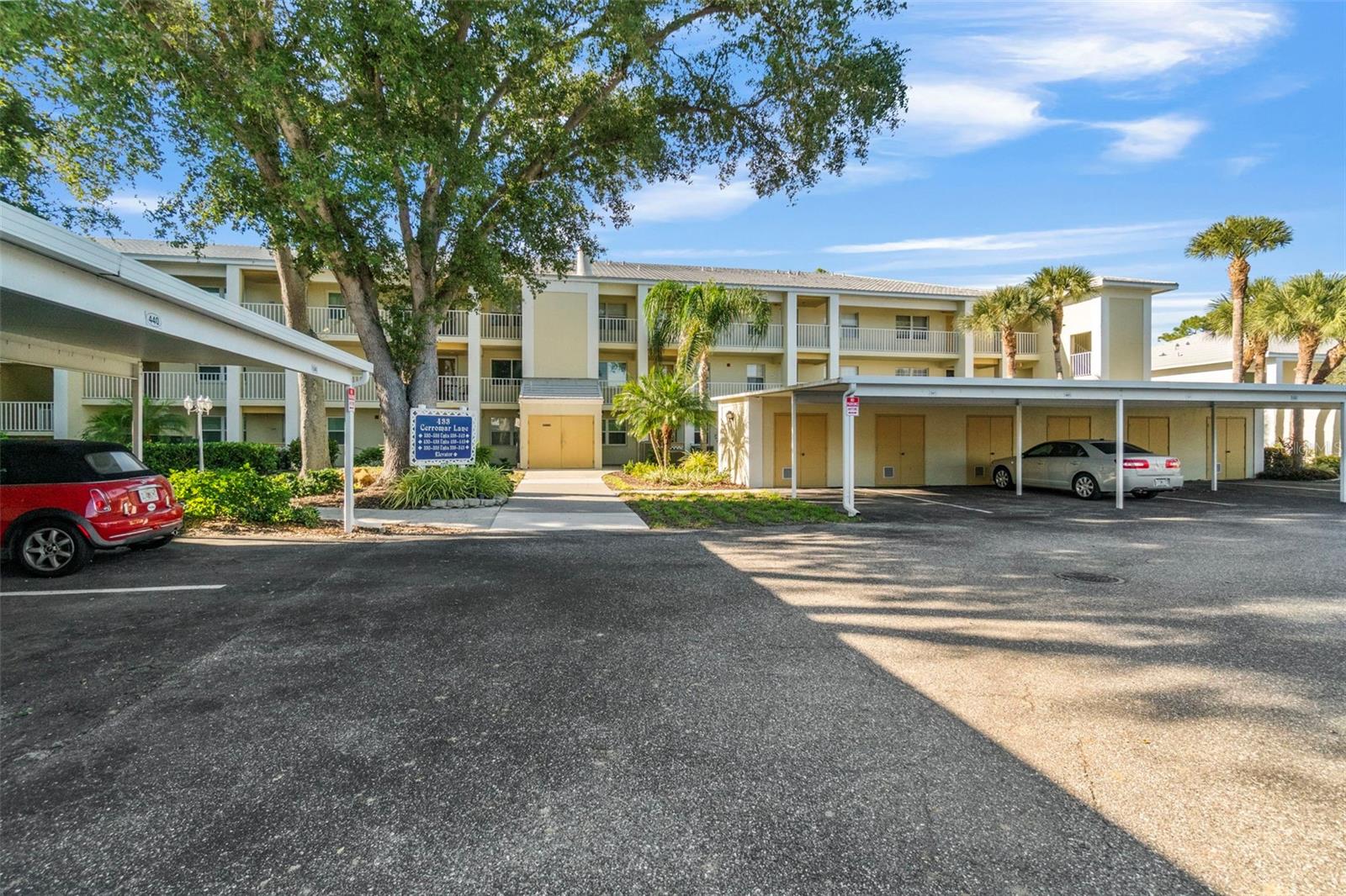 433 CERROMAR LN #441 - Photo 1