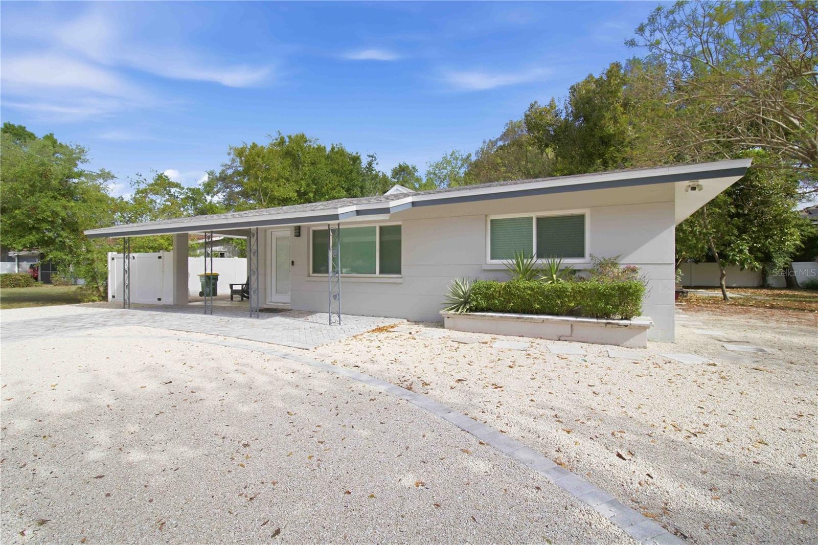 2545 BROWNING ST - Photo 1