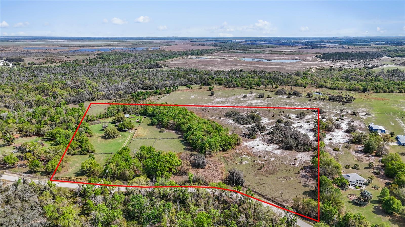 Property at 32430-32400 TAYLOR GRADE RD, Duette