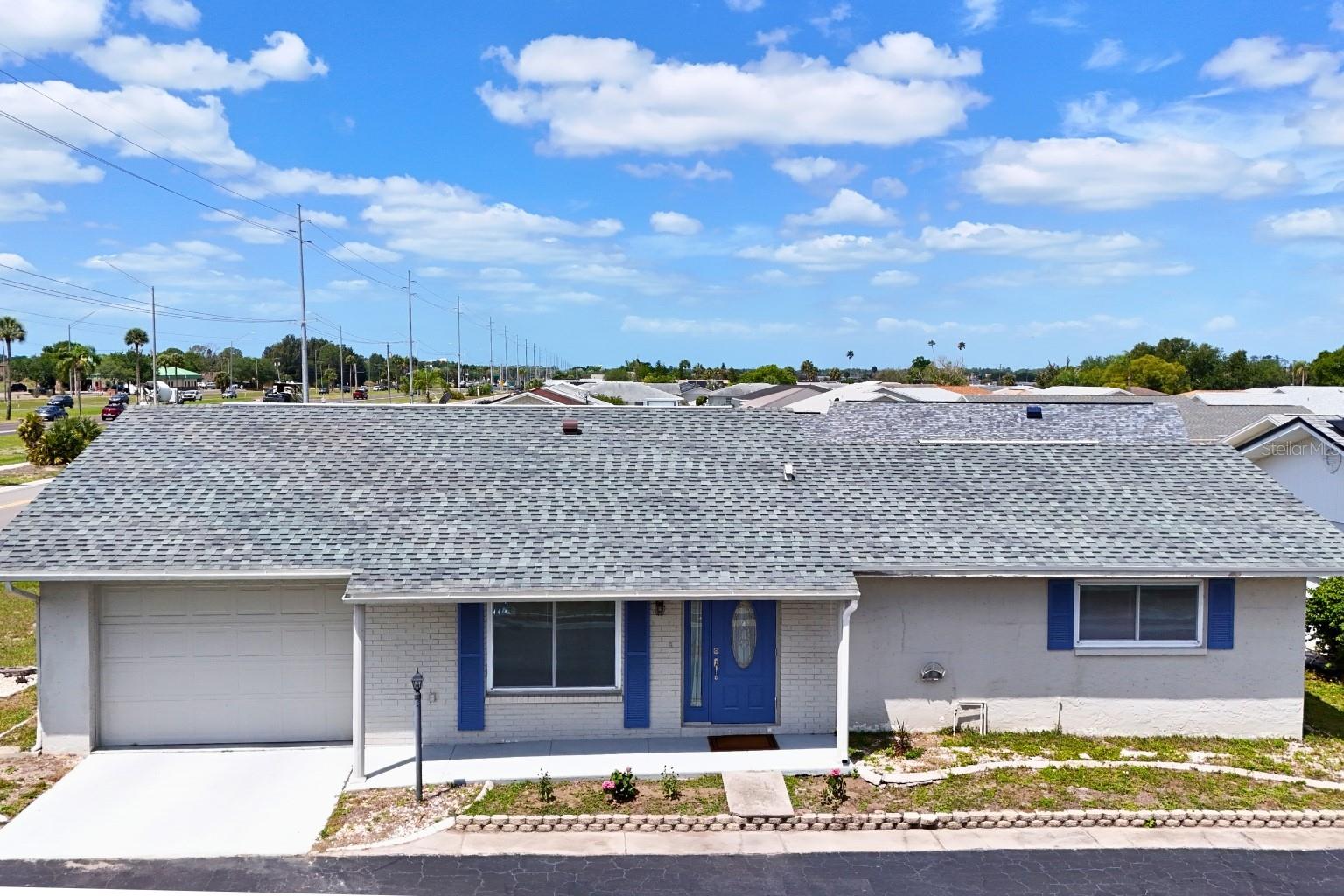 702 HUXLEY PL - Photo 1