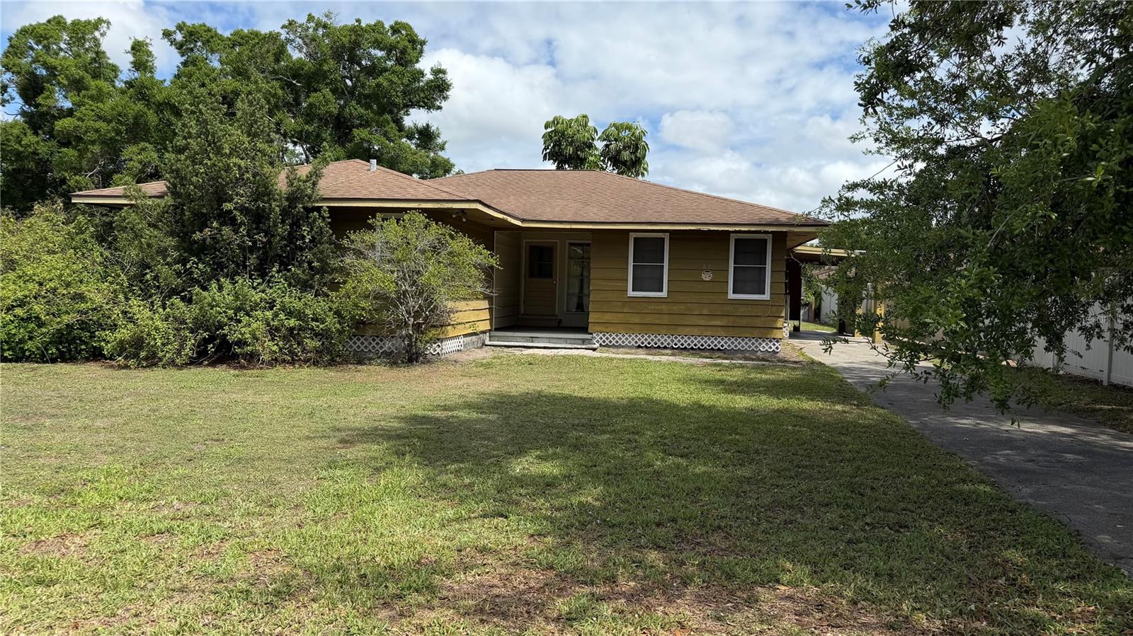 4611 FRUITVILLE RD - Photo 1