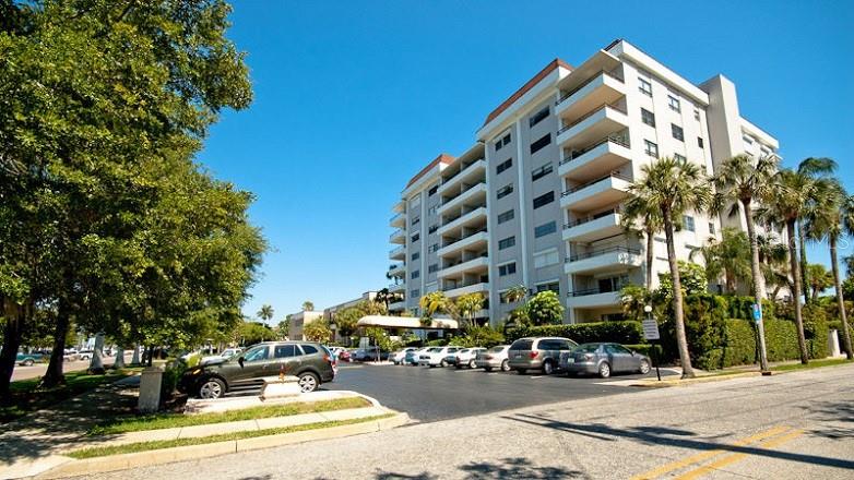1400 BARCARROTA BLVD #201 - Photo 1