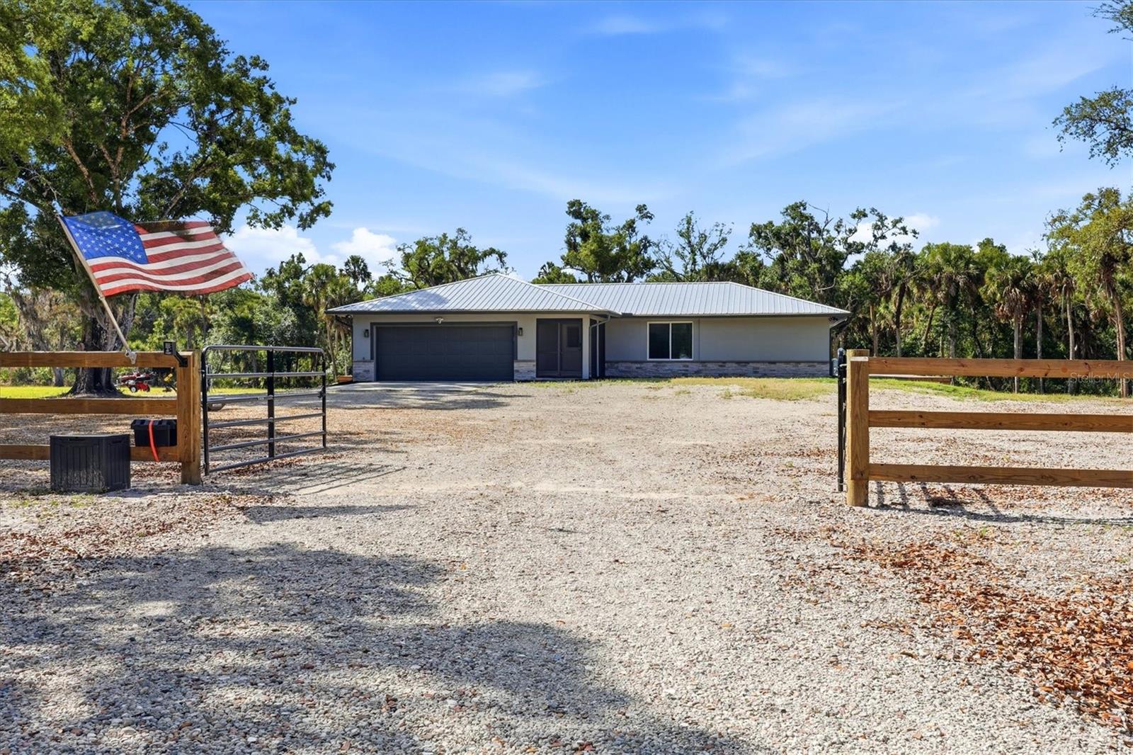 5361 MYAKKA VALLEY TRL - Photo 1