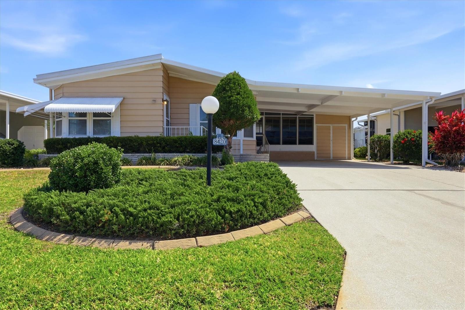8420 IMPERIAL CIR - Photo 1