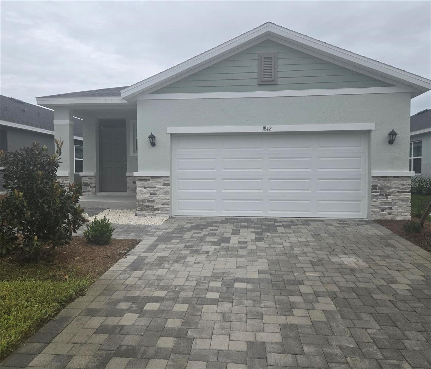 1842 HAMMOCK TRACE DR - Photo 1
