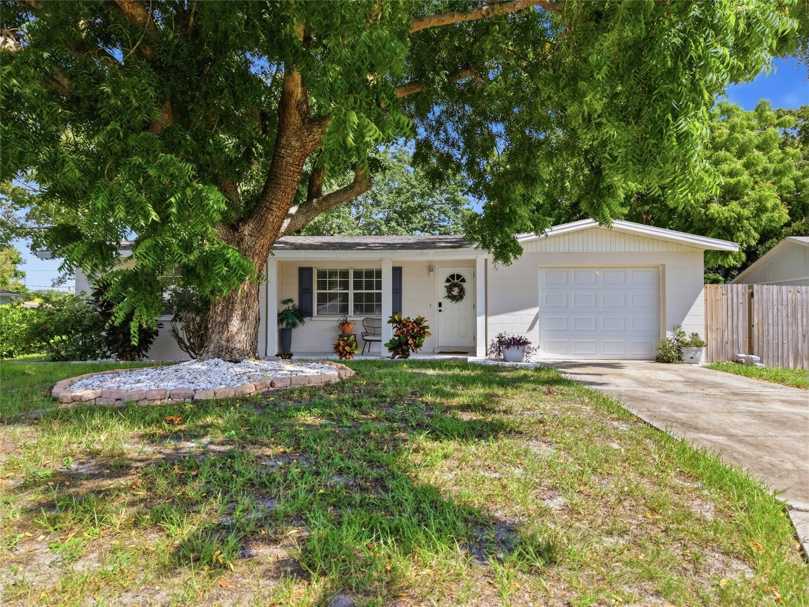 5008 27TH AVE W - Photo 1