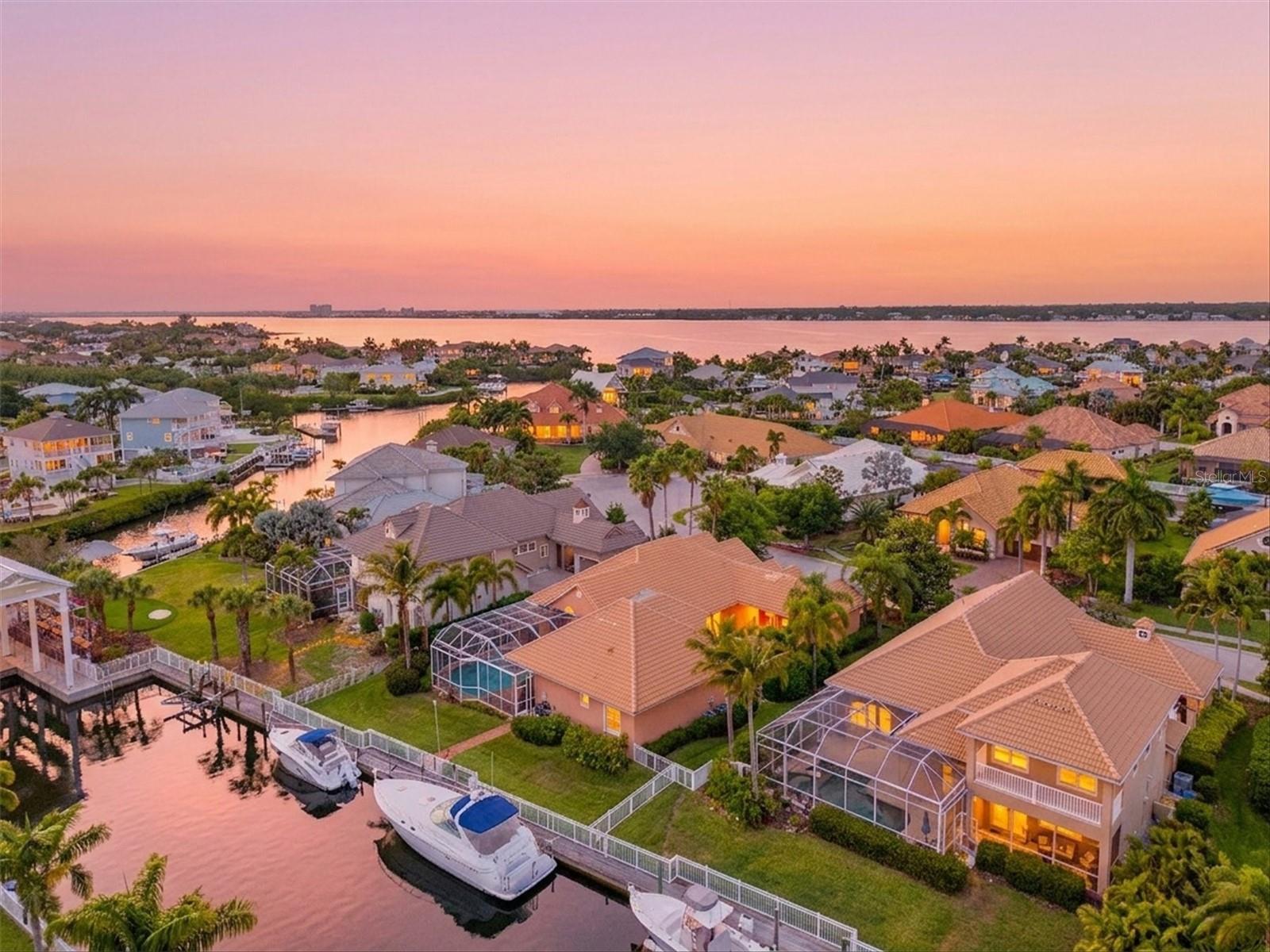 4714 MAINSAIL DR - Photo 1