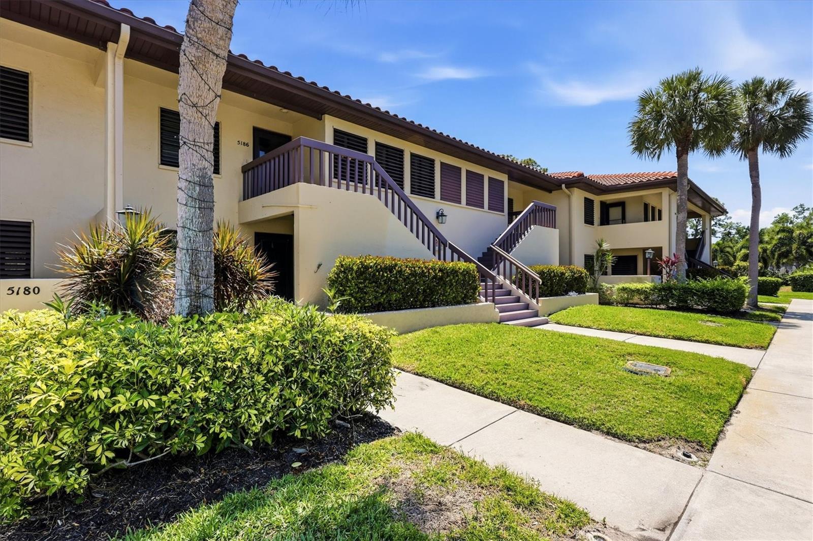 5186 LAKE VILLAGE DR #90 - Photo 1