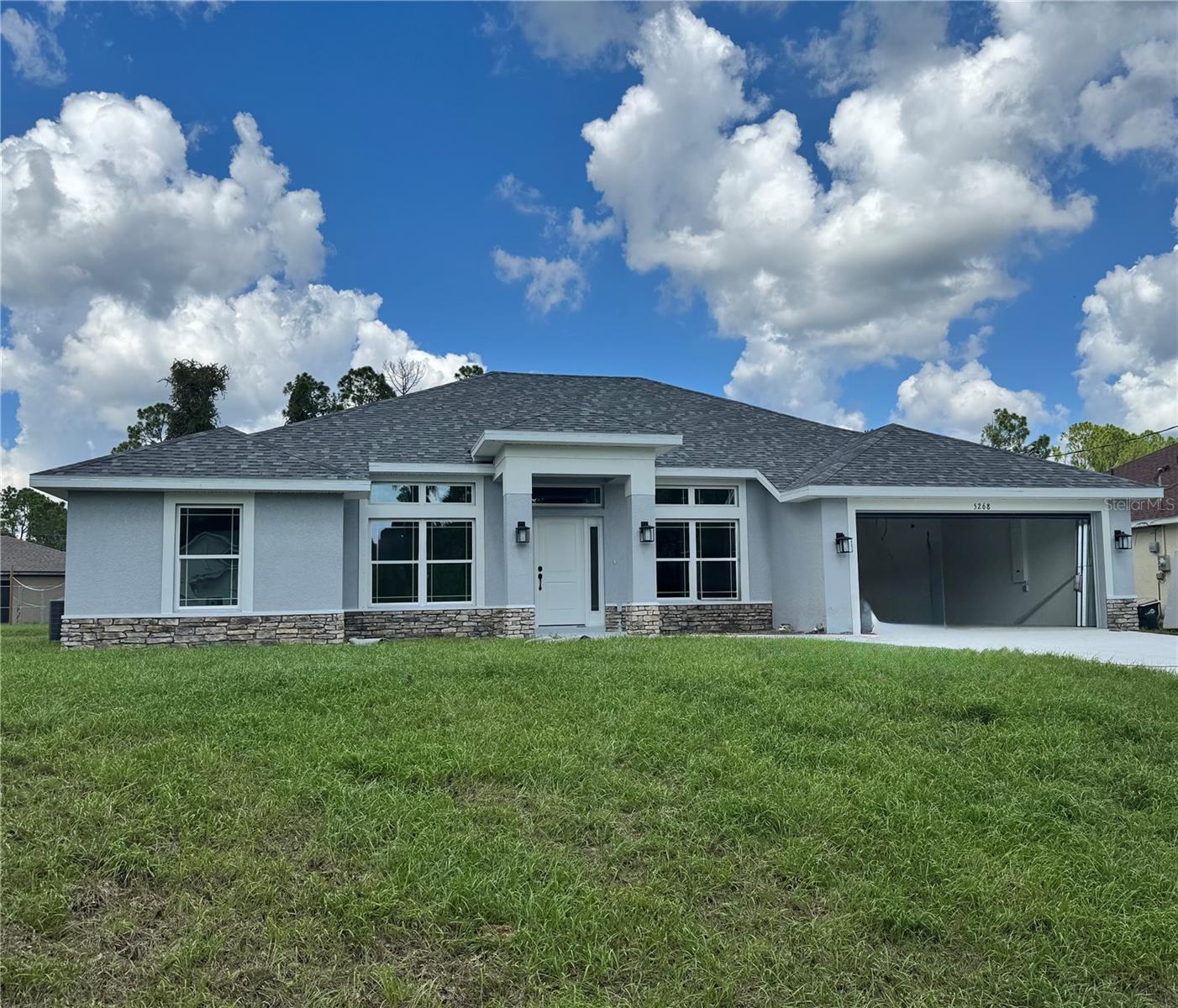 5268 DECKARD AVE. - Photo 1