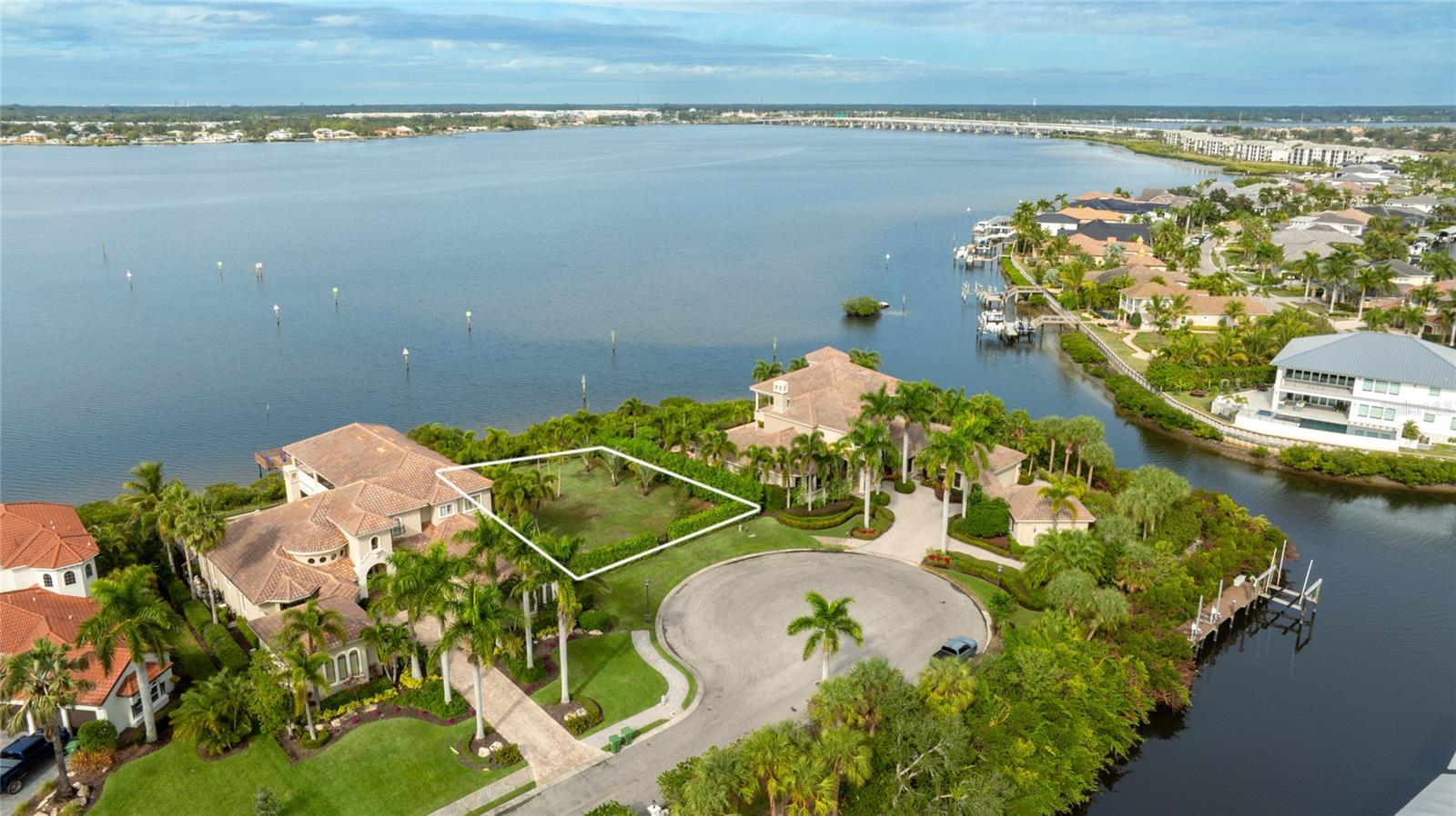 4223 HAWK ISLAND DRIVE - Photo 1
