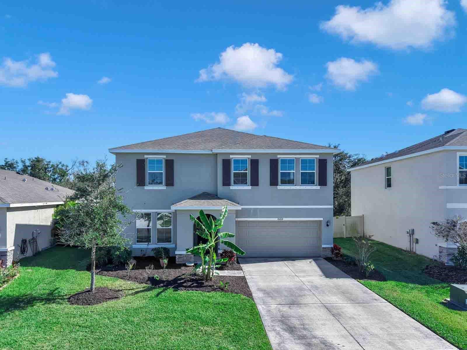 16454 WOODSIDE GLN - Photo 1