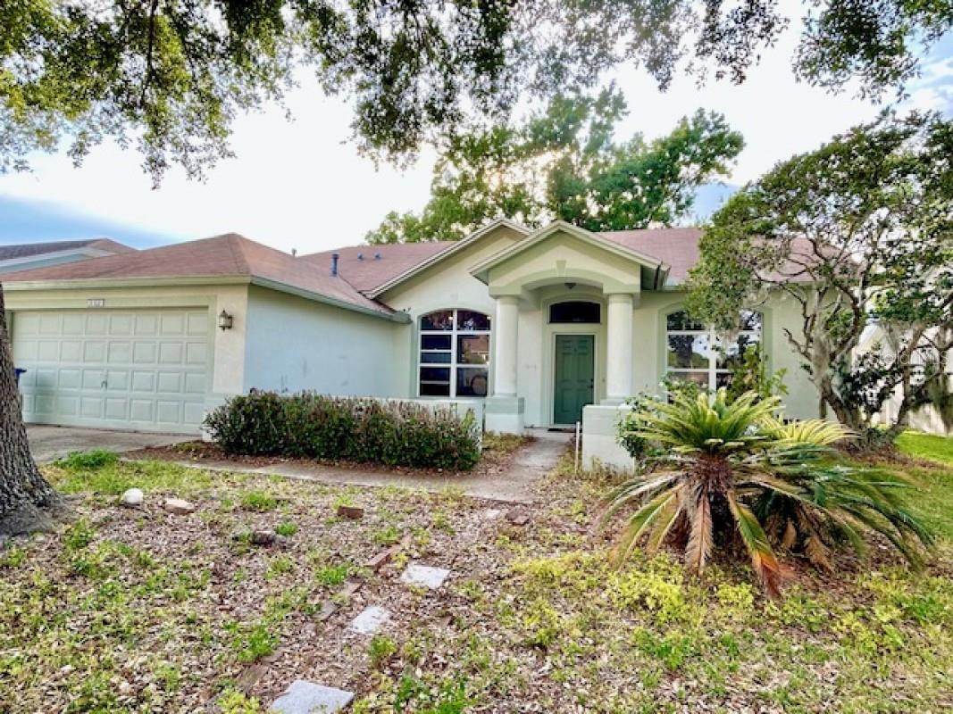 1135 BIG SKY DR - Photo 1