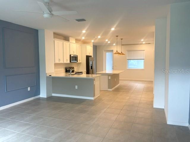 1908 SWIVEL LN - Photo 1