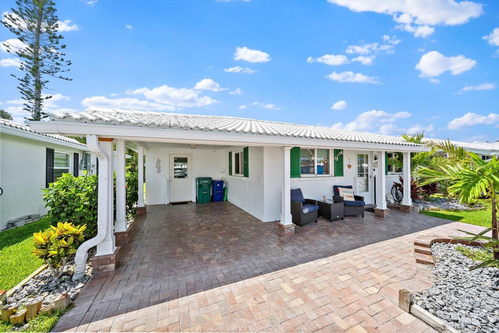 820 SPANISH DR S #. - Photo 1