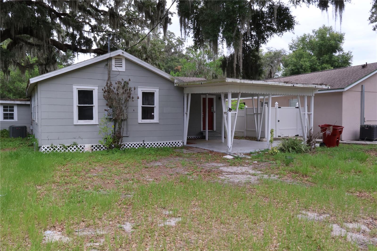 1202 N FERRELL ST - Photo 1