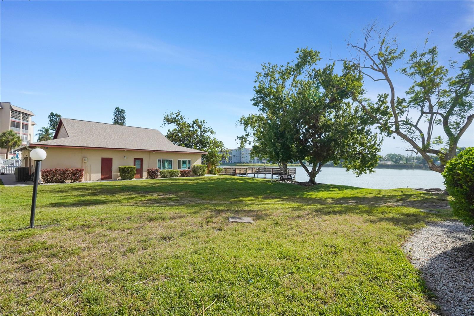 4013 LAKE BAYSHORE DR #107 - Photo 1
