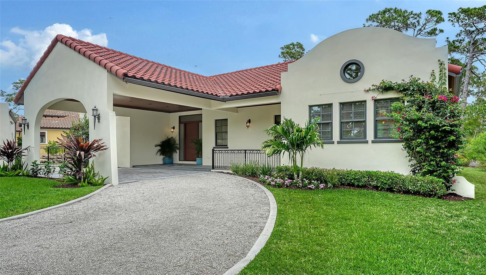 360 N POINT RD - Photo 1